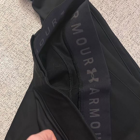 Under Armour Black Activewear - Picture 1 of 6